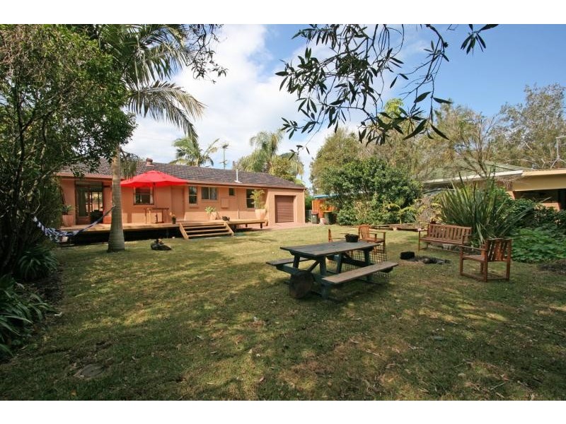 64 Bangalow Road, Byron Bay NSW 2481
