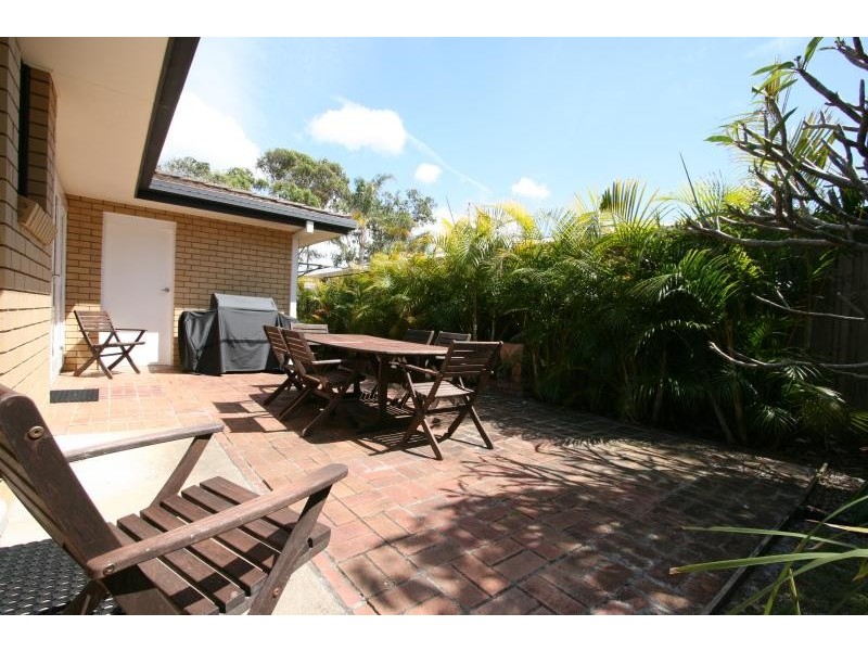 11 Hayter Street, Suffolk Park NSW 2481