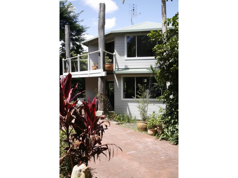 1 Coachwood Court, Federal NSW 2480