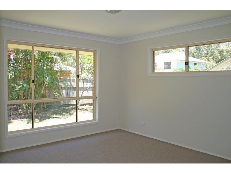 10 Azolla Place, Suffolk Park NSW 2481