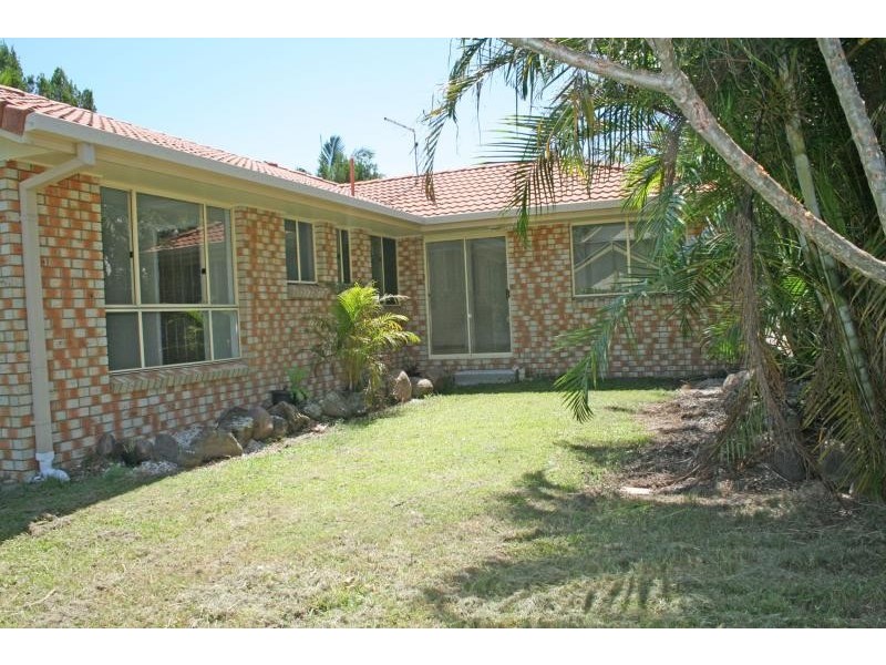 10 Azolla Place, Suffolk Park NSW 2481