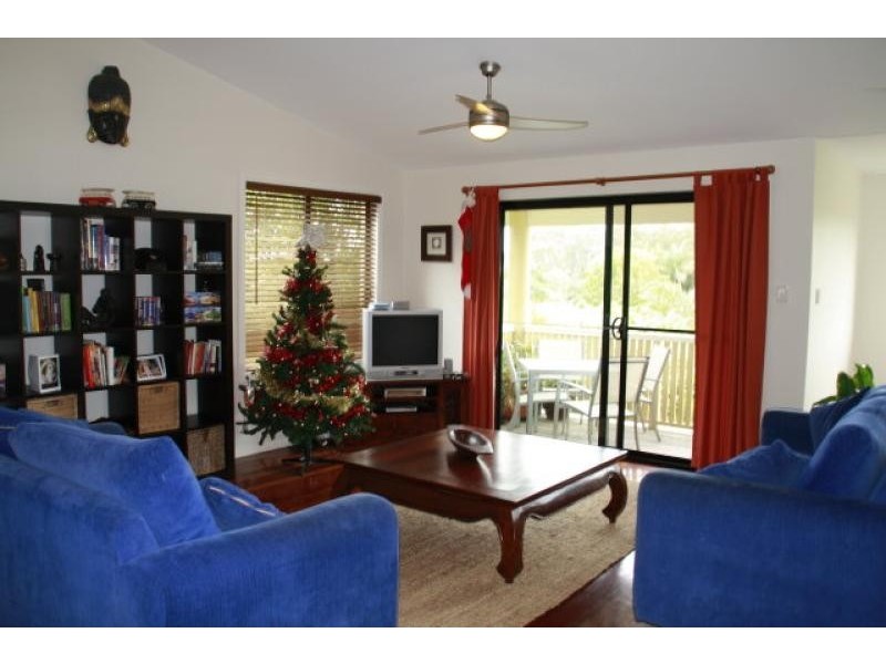 16 Caniaba Cres, Suffolk Park NSW 2481