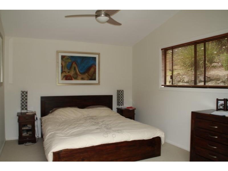 16 Caniaba Cres, Suffolk Park NSW 2481