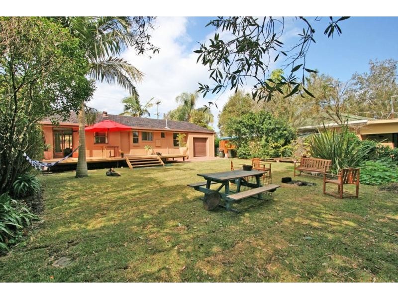64 Bangalow Road, Byron Bay NSW 2481