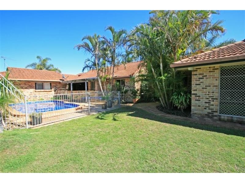 4 Beachcomber Drive, Byron Bay NSW 2481