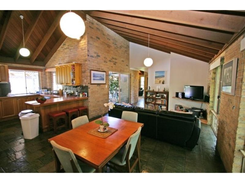 4 Beachcomber Drive, Byron Bay NSW 2481