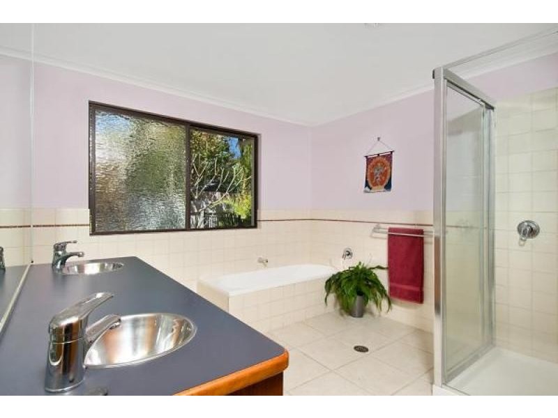 7 Brandon Street, Suffolk Park NSW 2481