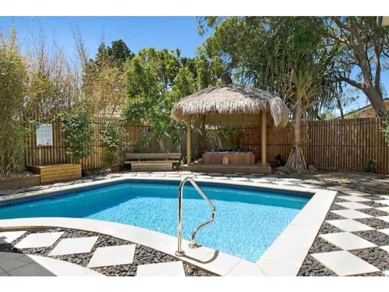 7 Brandon Street, Suffolk Park NSW 2481