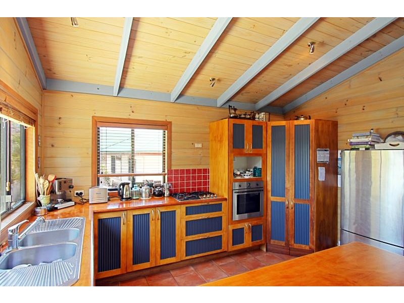 83 Beech Drive, Suffolk Park NSW 2481