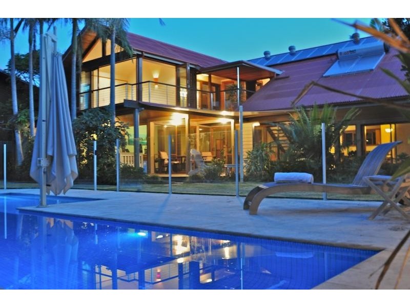 34 Beachside Drive, Suffolk Park NSW 2481