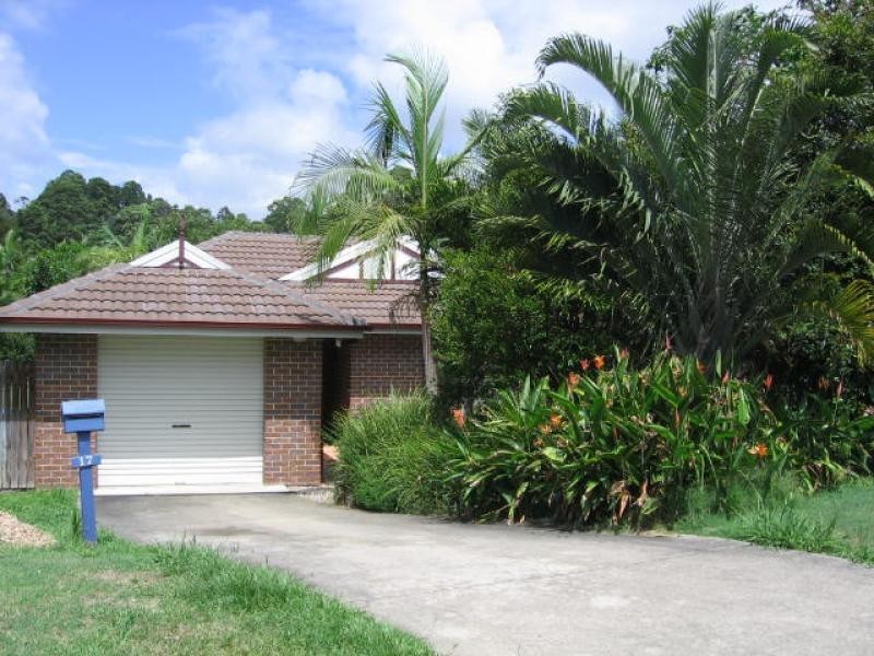 17 Caniaba Crescent, Suffolk Park NSW 2481