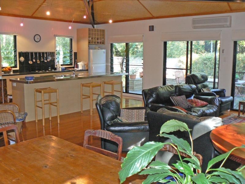 1 BLUEBERRY COURT, Byron Bay NSW 2481