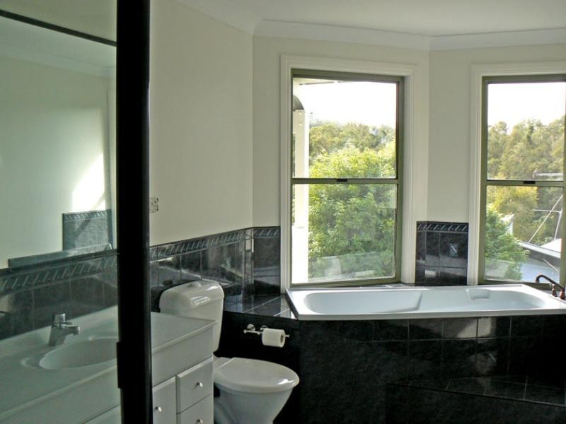 2 Pecan Court, Suffolk Park NSW 2481