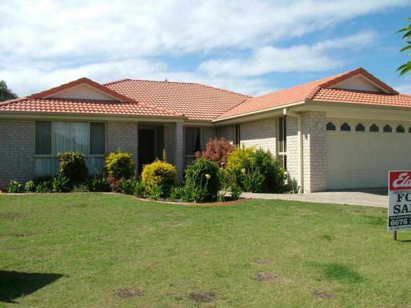 18 SUFFOLK PARADE, Pottsville NSW 2489