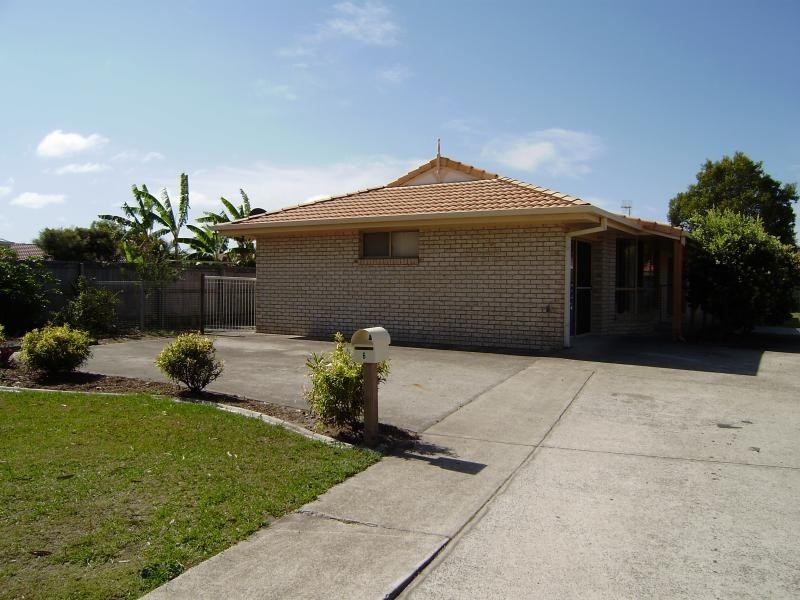 6 MCKENZIE AVENUE6 MCKENZIE AVENUE, Pottsville NSW 2489