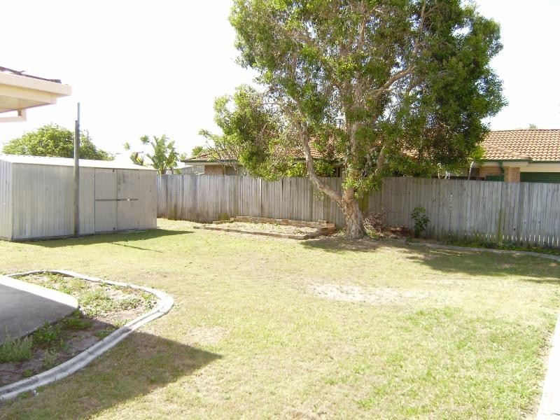 6 MCKENZIE AVENUE6 MCKENZIE AVENUE, Pottsville NSW 2489