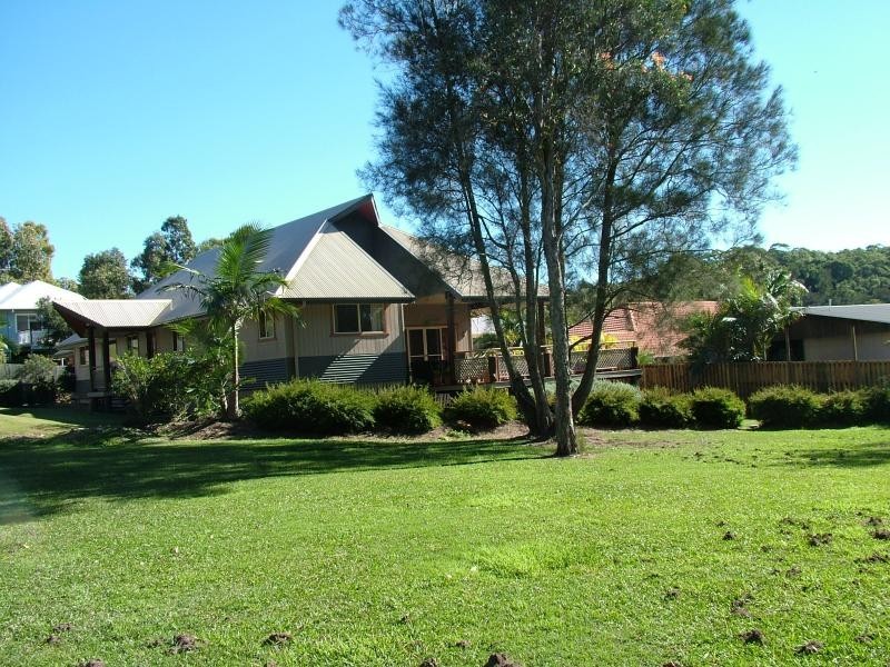 5 FLINTWOOD STREET, Pottsville NSW 2489