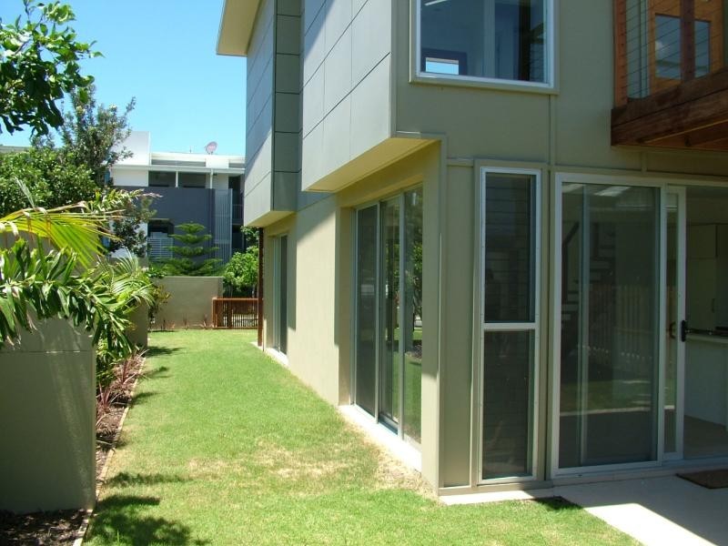 5 – 9 Kamala Crescent, Casuarina NSW 2487