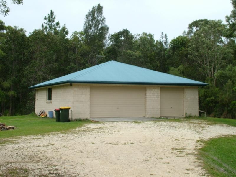 233 Round Mountain Road, Round Mountain NSW 2484