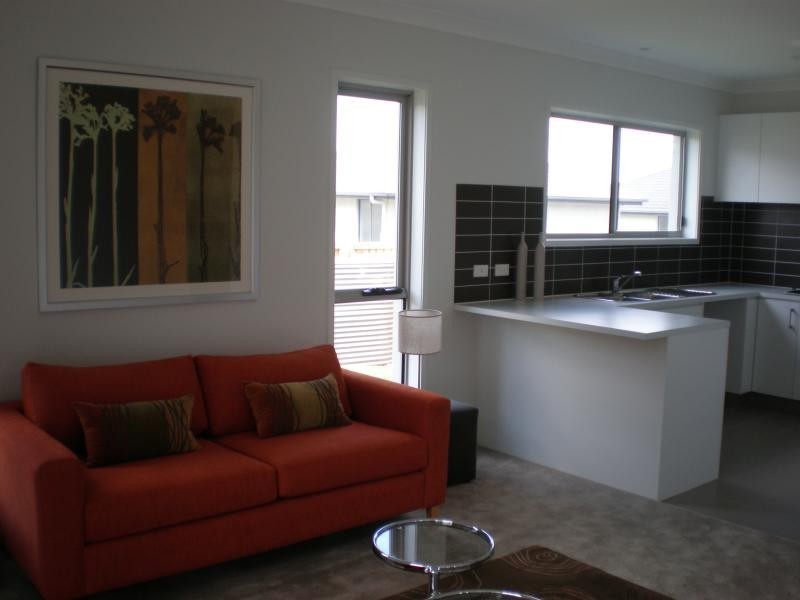 Spring Farm NSW 2570