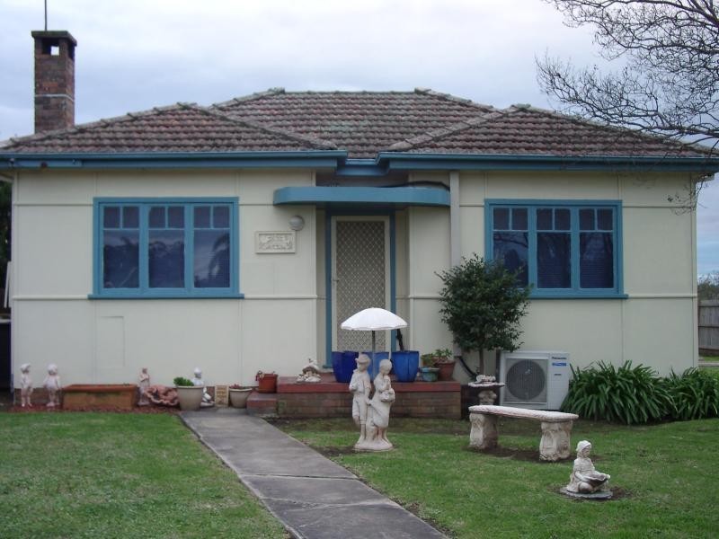 18 Sharmon Close, Narellan NSW 2567