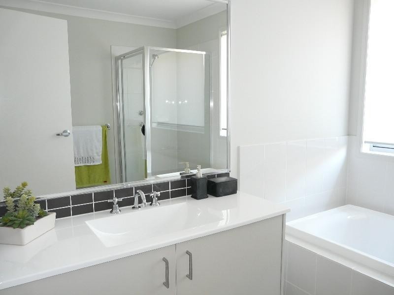 Spring Farm NSW 2570