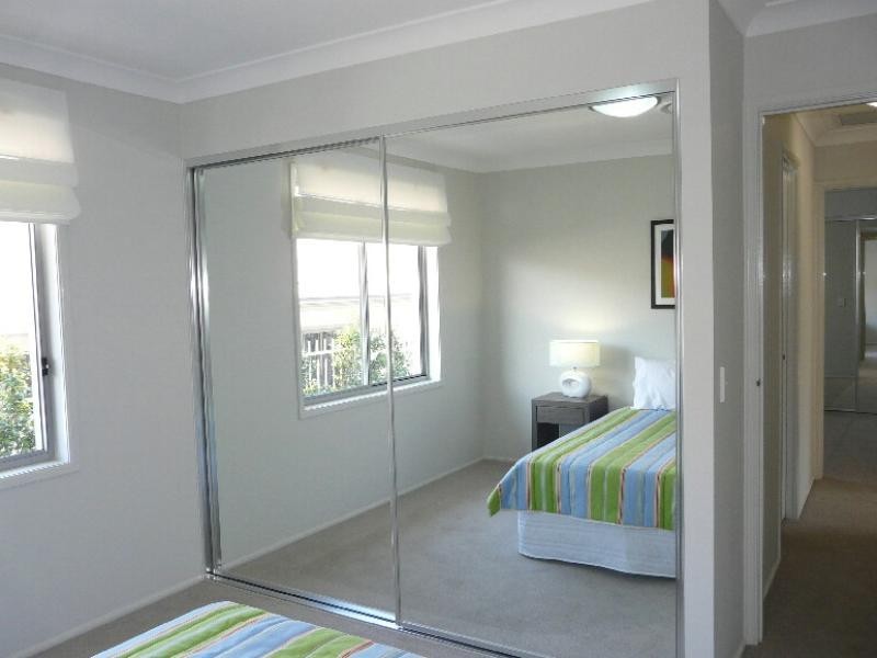 Spring Farm NSW 2570