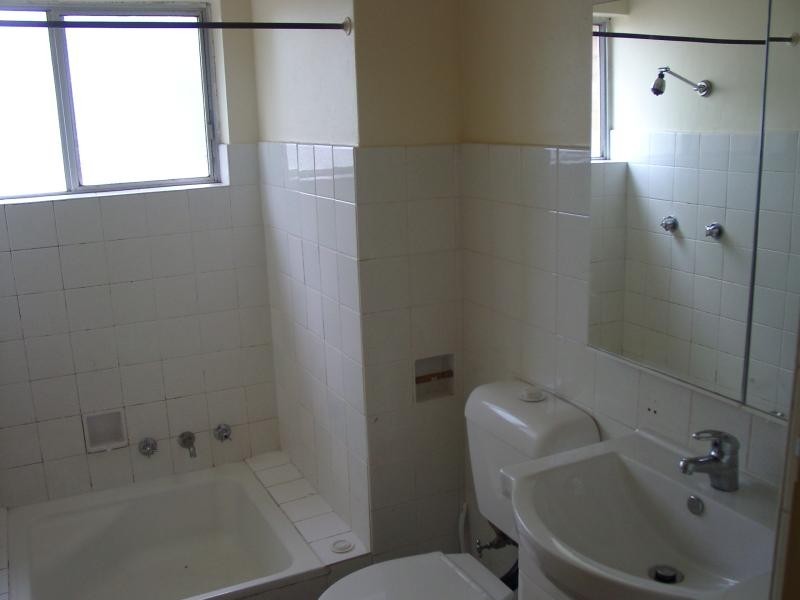 Unit 1/36 Old Hume Highway, Camden NSW 2570