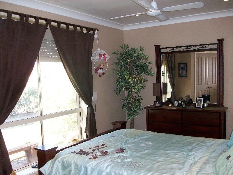 5 Hodges Place, Currans Hill NSW 2567