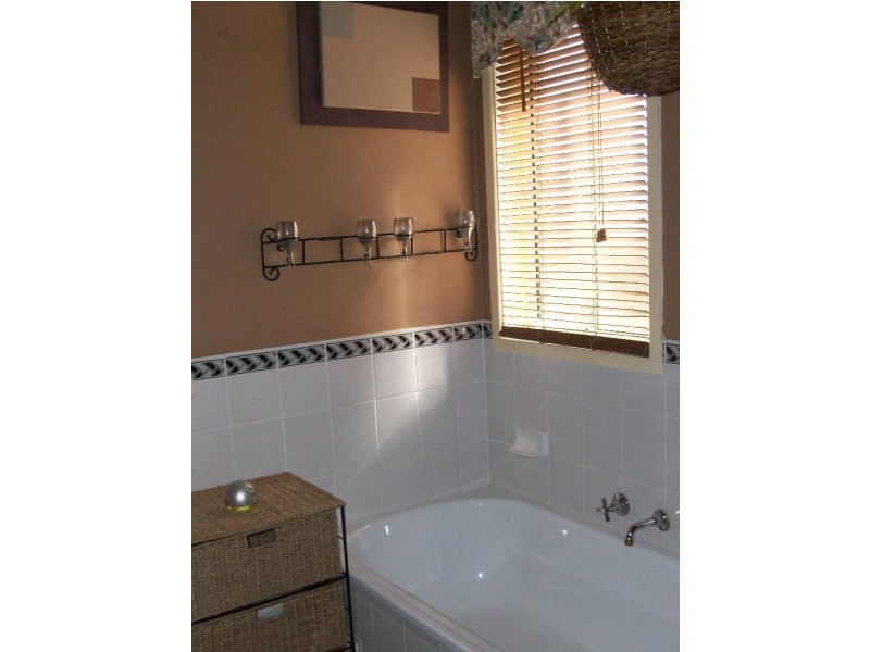 5 Hodges Place, Currans Hill NSW 2567