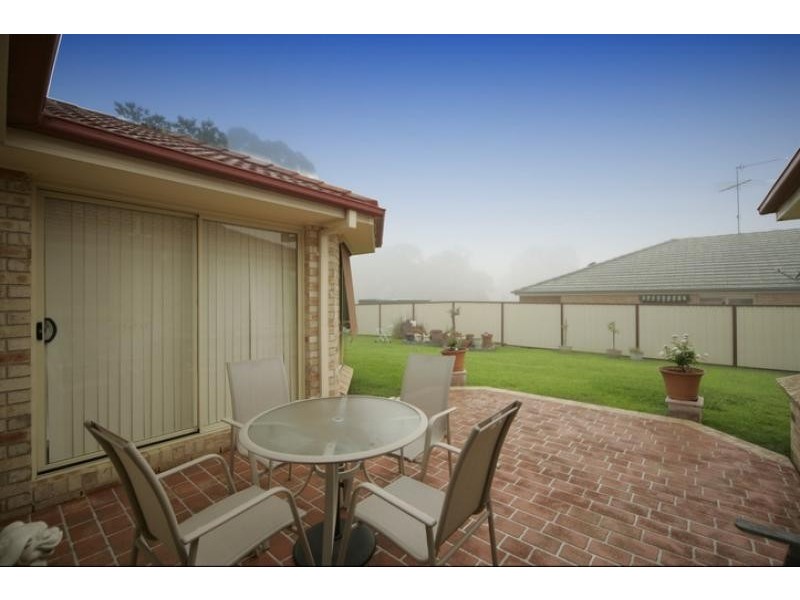 16 Railway Parade, Douglas Park NSW 2569