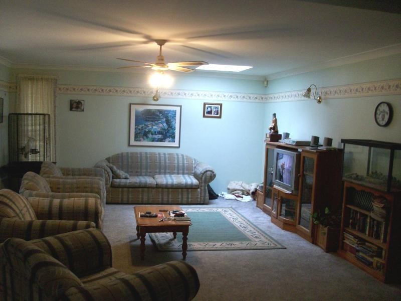 2 Kerry Place, Oakdale NSW 2570