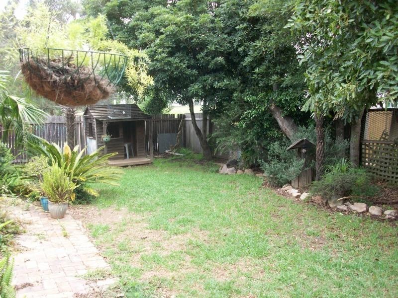 2 Kerry Place, Oakdale NSW 2570