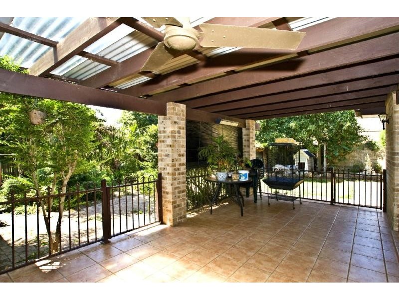 2 Kerry Place, Oakdale NSW 2570