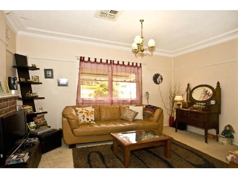 24 Alpha Road, Camden NSW 2570