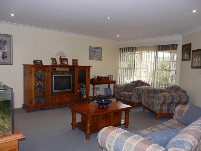 36 Welling Drive, Narellan Vale NSW 2567