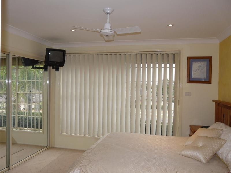 36 Welling Drive, Narellan Vale NSW 2567
