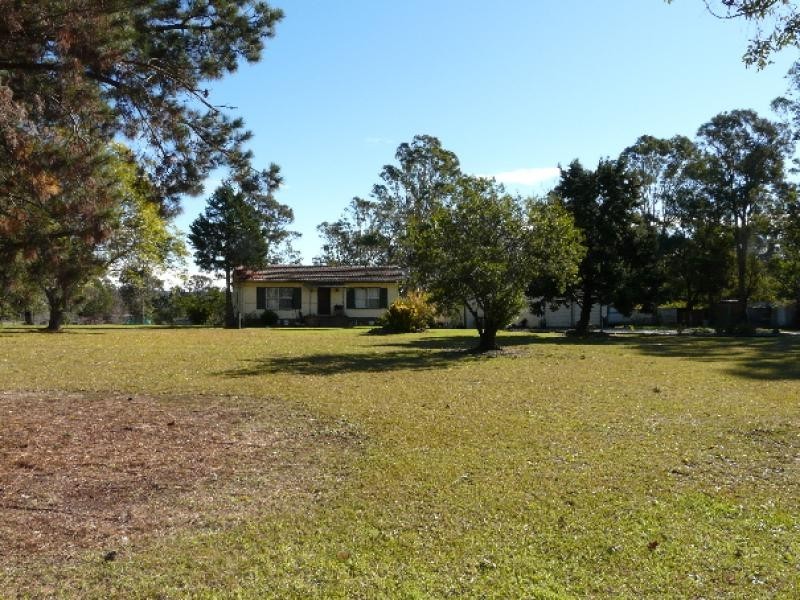 30 Binalong Road, Belimbla Park NSW 2570
