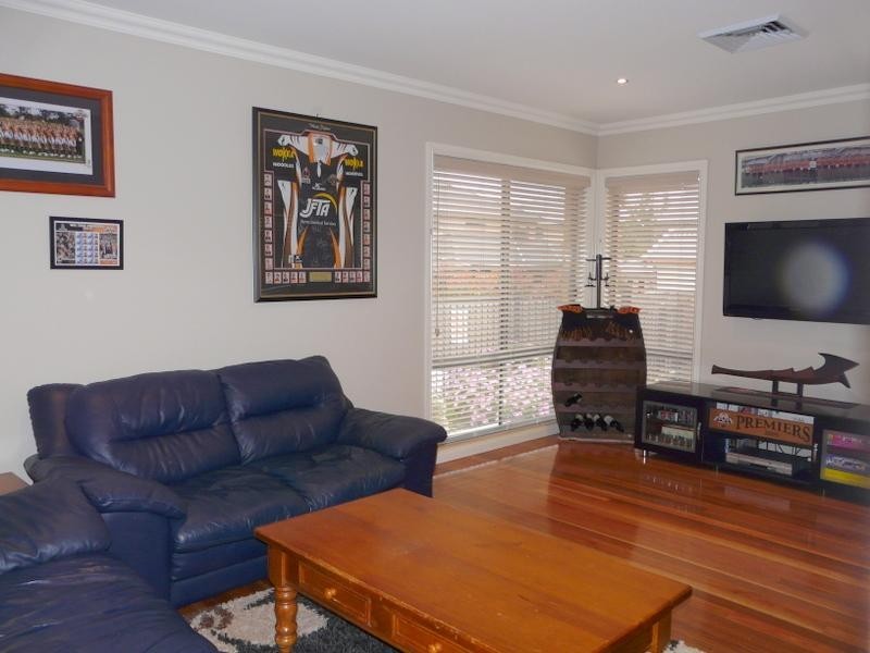 114 Macarthur Circuit, Camden Park NSW 2570