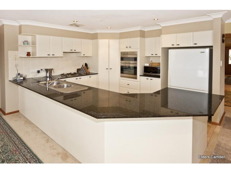 19 Macarthur Circuit, Camden Park NSW 2570