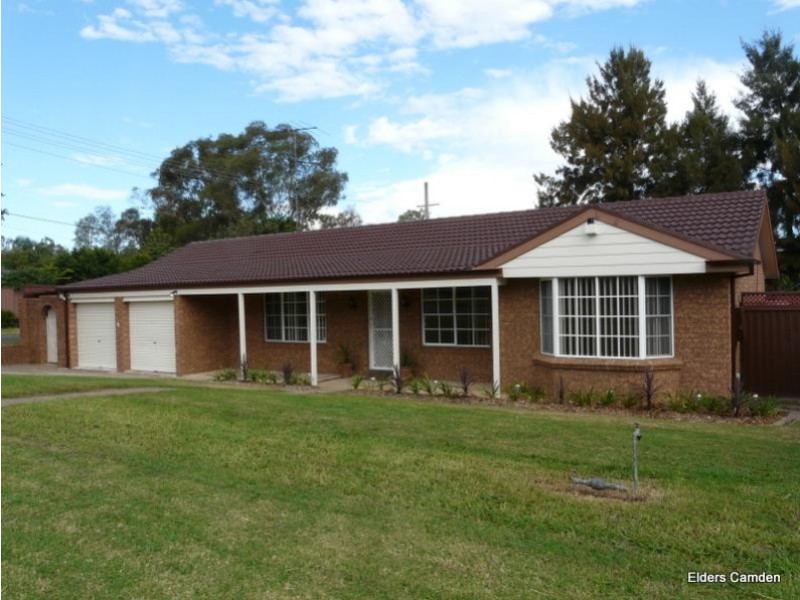 10 Edward Street, The Oaks NSW 2570