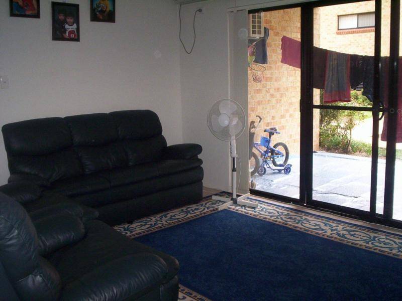 1 VIRGINIA STREET, Rosehill NSW 2142