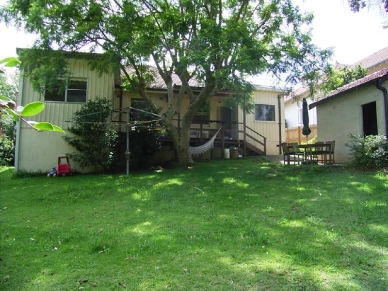 2 Beaconsfield Road, Chatswood NSW 2067