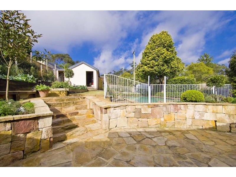 4 Pockley Avenue, Roseville NSW 2069