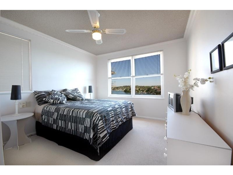 9/2 Landenburg Place, Greenwich NSW 2065