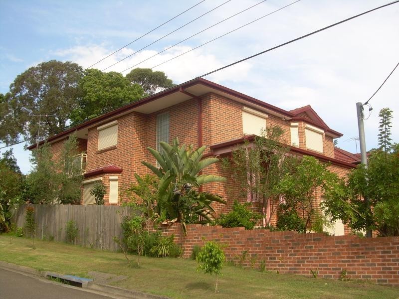 31 Douglas Avenue, Chatswood NSW 2067