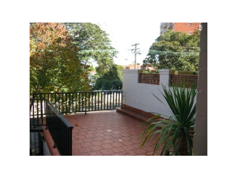 18 Lavender Street, Mcmahons Point NSW 2060