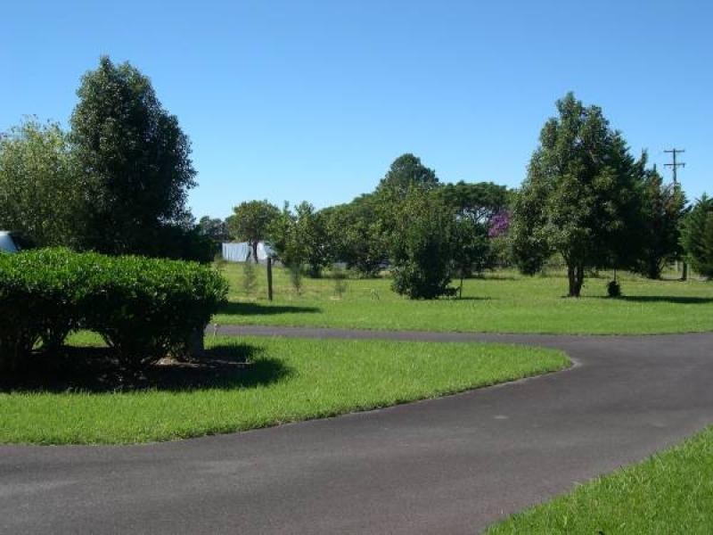 420 CROSSMAGLEN ROAD, Bonville NSW 2441