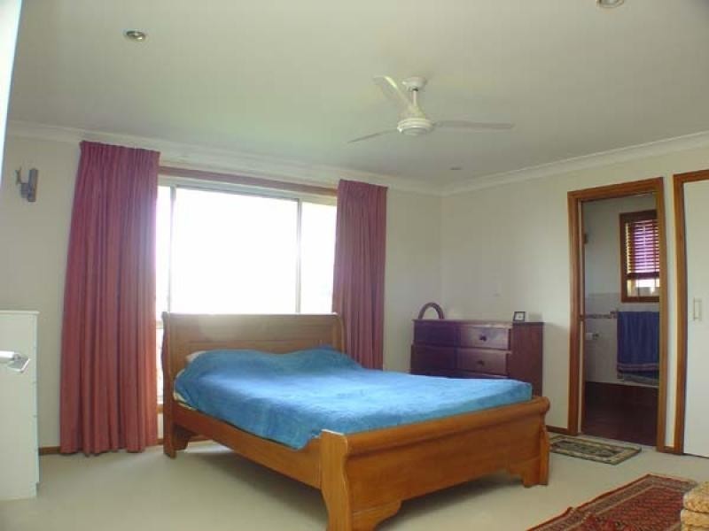 4 Houlahan Close, Woolgoolga NSW 2456