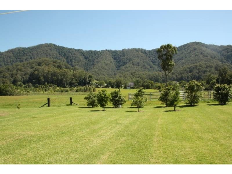 49 Moodys Road, Bonville NSW 2441